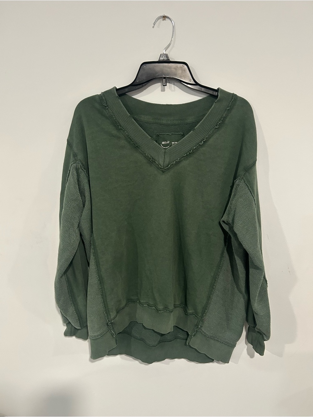 Aerie Green V-Neck Women's Sweater